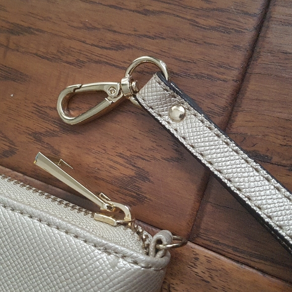 Aldo Gold Glitter Patch Wallet with Detachable Wristlet Strap - Picture 3 of 12